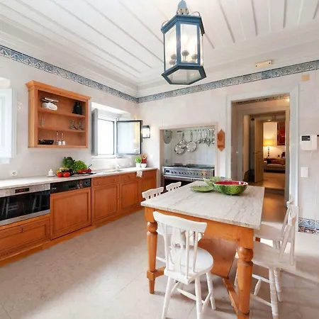The Oak Tree Manor House At Quinta Da Arrabida *